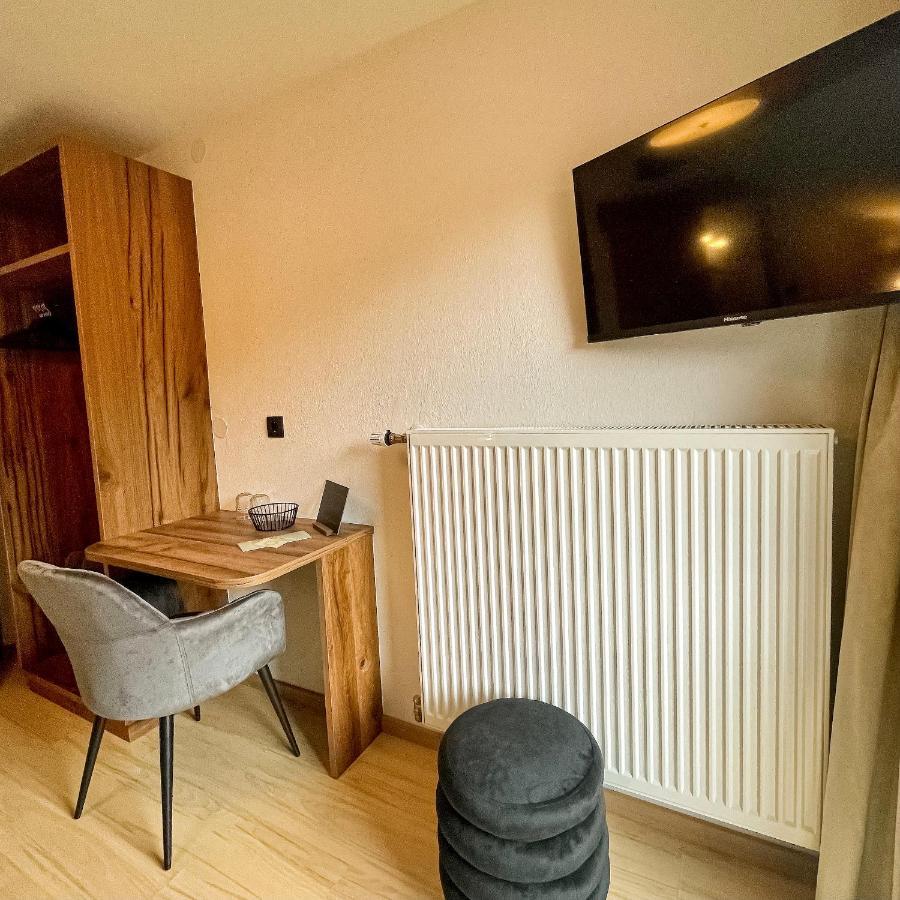 Haus Sonneck Apartment แกร์ลอส ภายนอก รูปภาพ