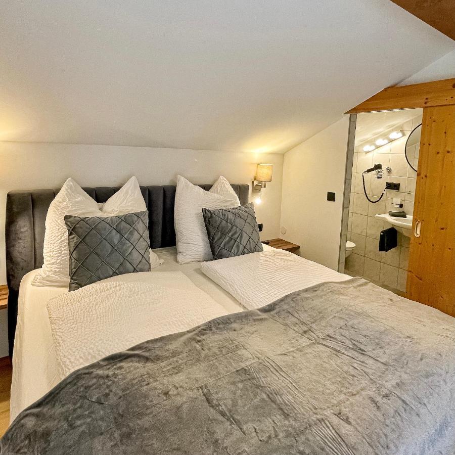 Haus Sonneck Apartment แกร์ลอส ภายนอก รูปภาพ